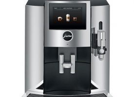 Jura - S8 Espresso Machine with 15 bars of pressure and Milk Frother - Chrome