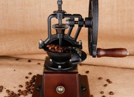 Vintage Manual Coffee Grinder - Zinc Alloy - Stainless Steel - 2 Sizes