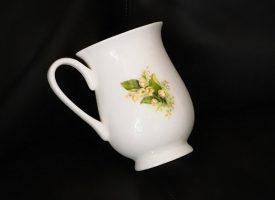 Retro Flower Mug - Bone China - 10.1 oz Capacity
