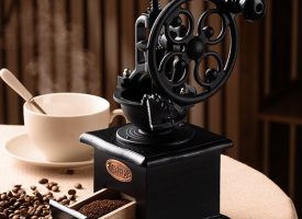 Vintage Manual Coffee Grinder - Iron - Ceramic - Black
