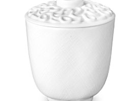L'Objet Han White Tea Cup with Lid