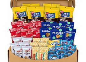 Snack Box Pros Cookie Lover's Snack Box, 40 Assorted Snacks/Box