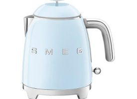 SMEG KLF05 3.5-cup Electric Mini Kettle - Pastel Blue