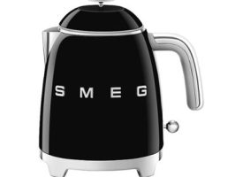 SMEG KLF05 3.5-cup Electric Mini Kettle - Black