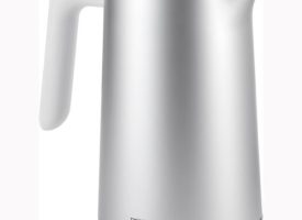 ZWILLING Enfinigy Cool Touch 1-Liter Electric Kettle, Cordless Tea Kettle & Hot Water - Silver - Silver