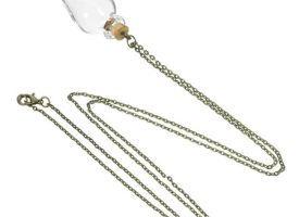 A Necklace DIY Necklace High-end Model Carafes Bottle Bottle Tiny Jars Mini Jars Tiny Glass Jars